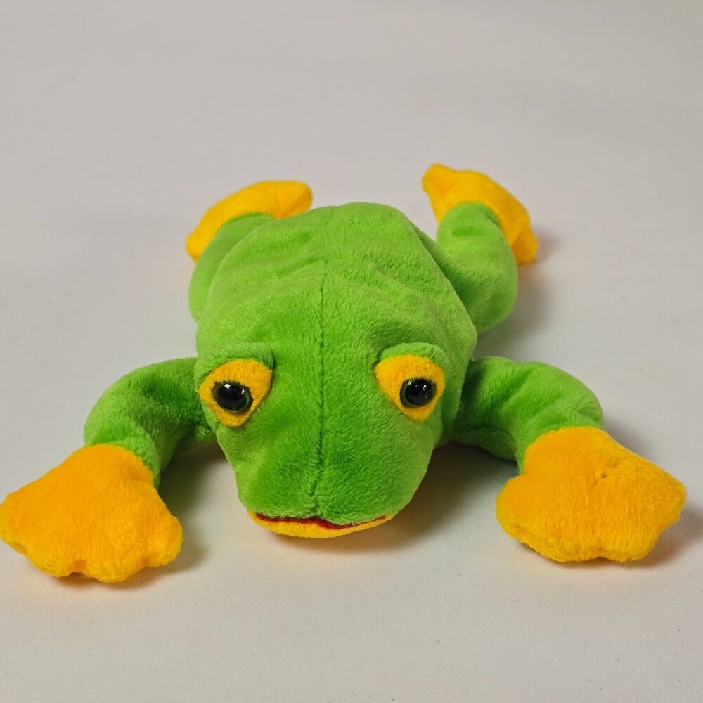 Vintage FROG TY Beanie Buddy Collection ‘SMOOCHY’ 8” Long With No Tag 1997‎